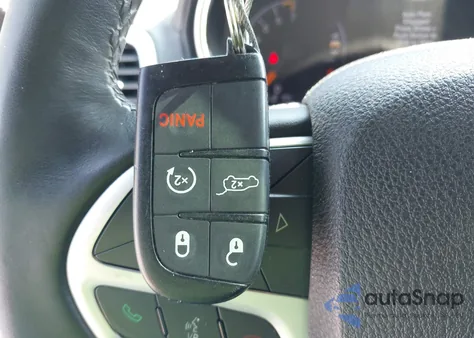 2015 Jeep Grand Cherokee High Altitude из США, поврежденный, VIN 1C4RJFCG3FC939764